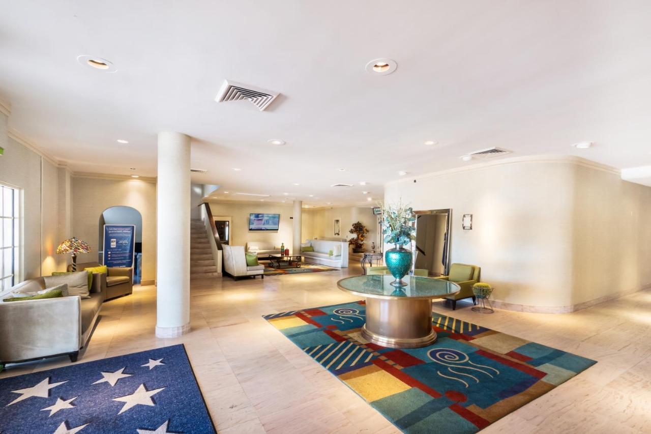 ווינטר הייבן Quality Inn & Suites Conference Center מראה חיצוני תמונה