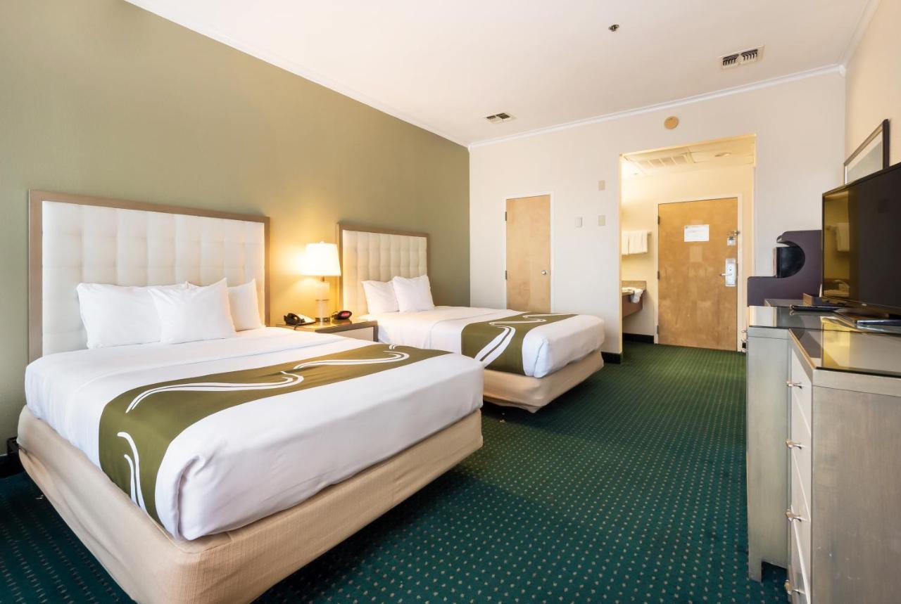 ווינטר הייבן Quality Inn & Suites Conference Center חדר תמונה